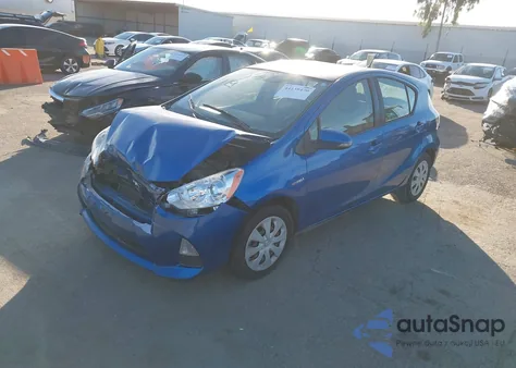 2013 Toyota Prius C One from USA, damaged, VIN JTDKDTB32D1040828